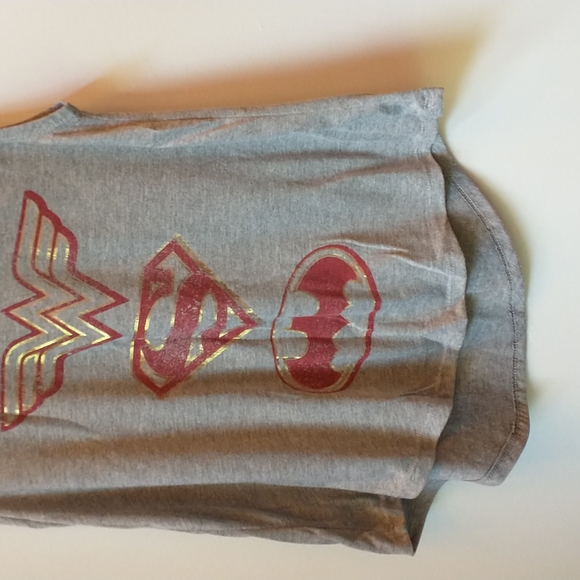 DC Comics Superhero Hi-Lo Tank - Size S - Picture 3 of 5